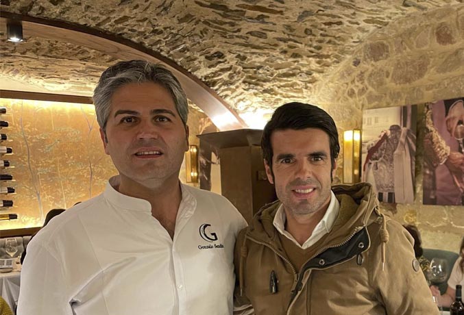 NOS VISITA UN GRANDE DEL TORO: EMILIO DE JUSTO